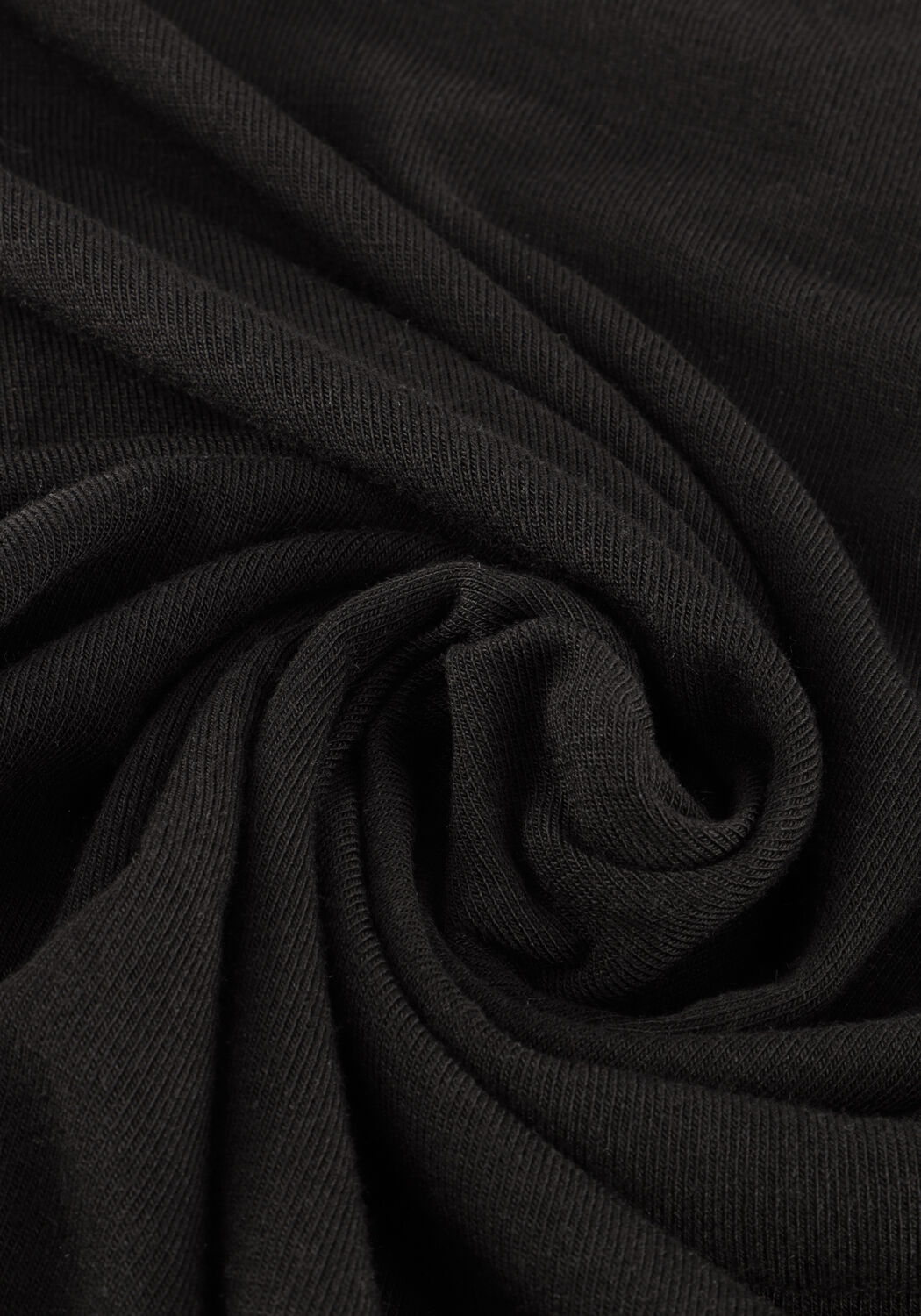 Schwarze SECOND FEMALE Strickjacke MATIMA T-NECK TEE - large