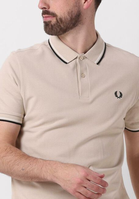 Ecru FRED PERRY Polo-Shirt THE TWIN TIPPED FRED PERRY SHIRT - large