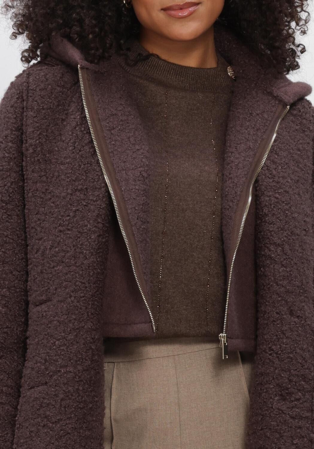 Braune NUKUS M&auml;ntel MIRTHE COAT BOUCLE - large