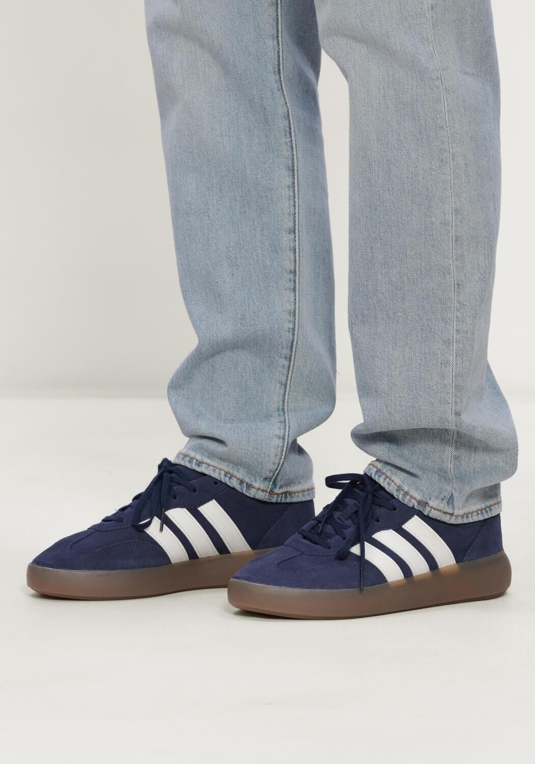 Blaue ADIDAS  BARREDA DECODE LUX - large