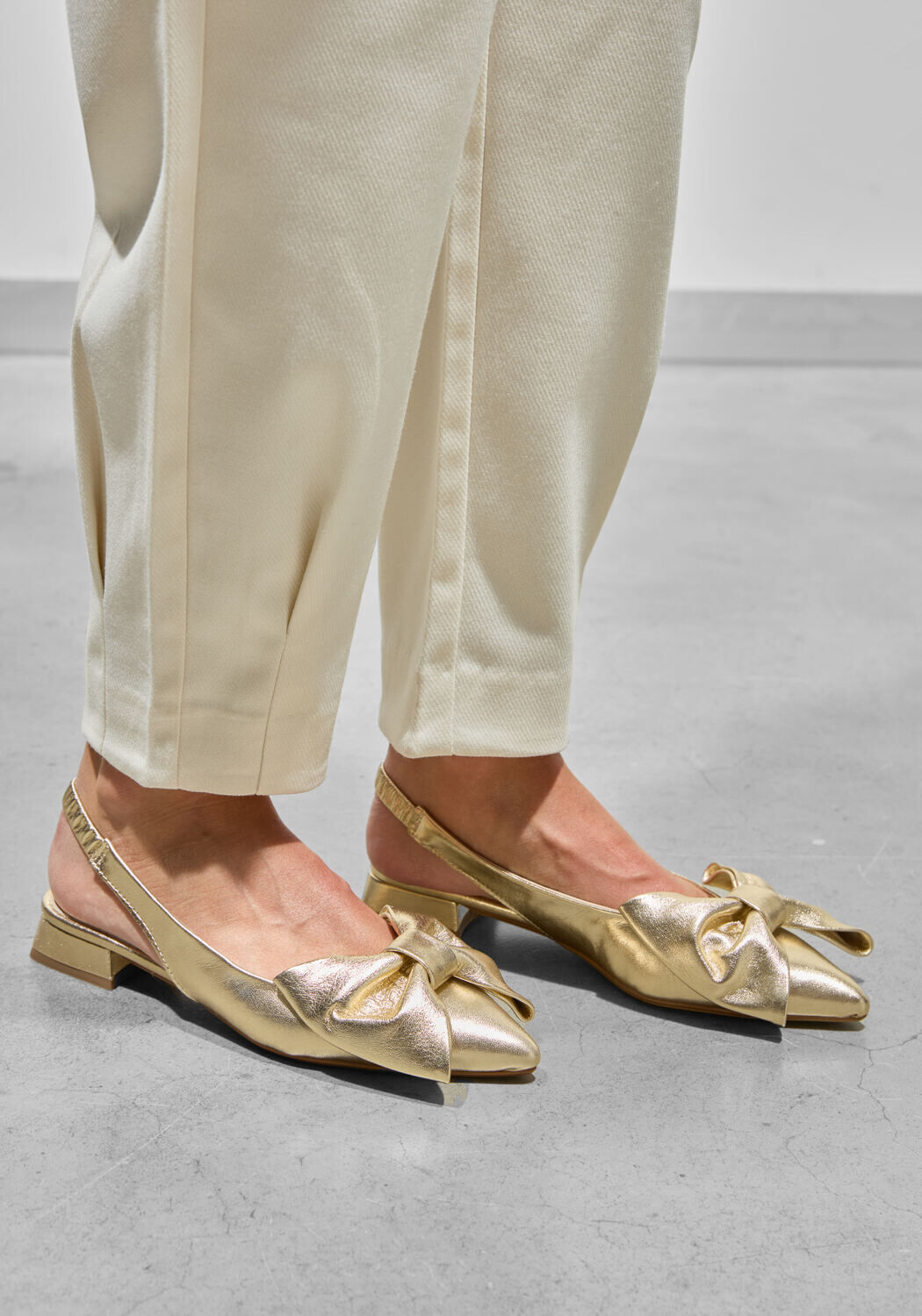 Goldfarbene STEFANO LAURAN Slingbacks MIRELLA - large