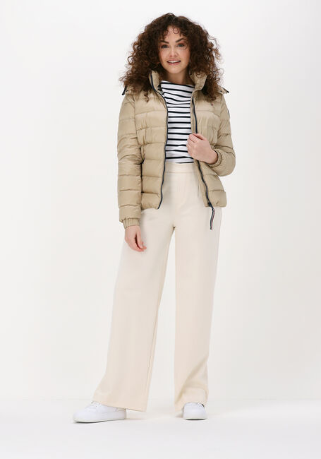 Weiße TOMMY HILFIGER T-shirt SLIM STP BOAT-NK TOP 3/4 SLV - large