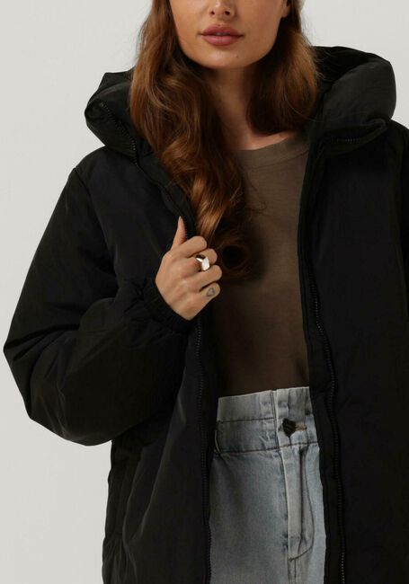 Schwarze MSCH COPENHAGEN Wattierte Jack NORINA KAYSA HOOD JACKET - large