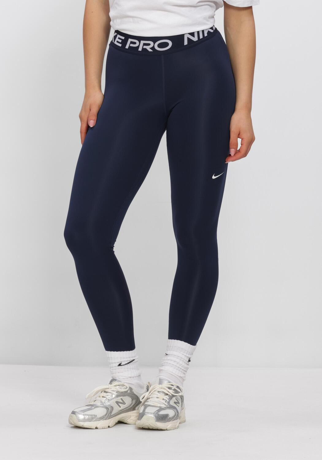 Dunkelblau NIKE Hosen NIKE PRO - large