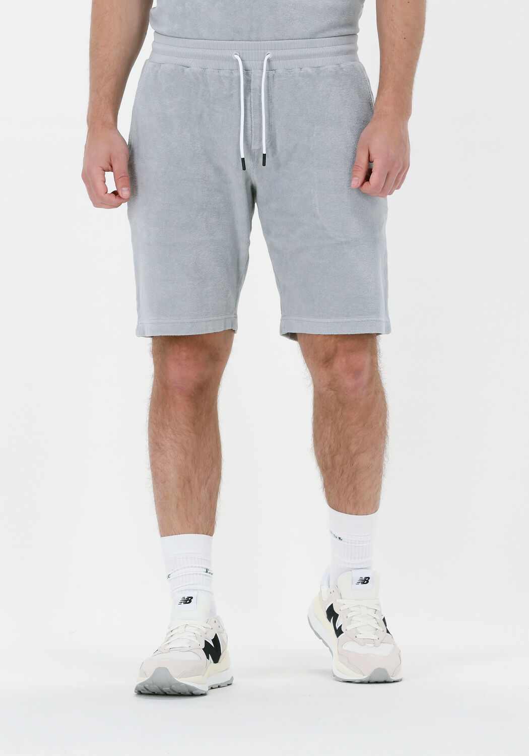 Graue GENTI Kurze Hose T5017-1228 | Omoda
