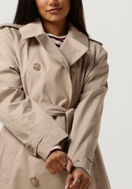 Beige TOMMY HILFIGER Trenchcoats COTTON CLASSIC TRENCH - large