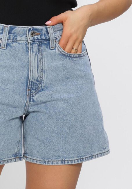 Hellblau CALVIN KLEIN Kurze Hosen HI RISE A-LINE SHORT COASTAL LIG - large