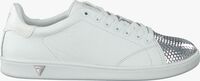 Weiße GUESS Sneaker FLSPR1 LEM12 - medium