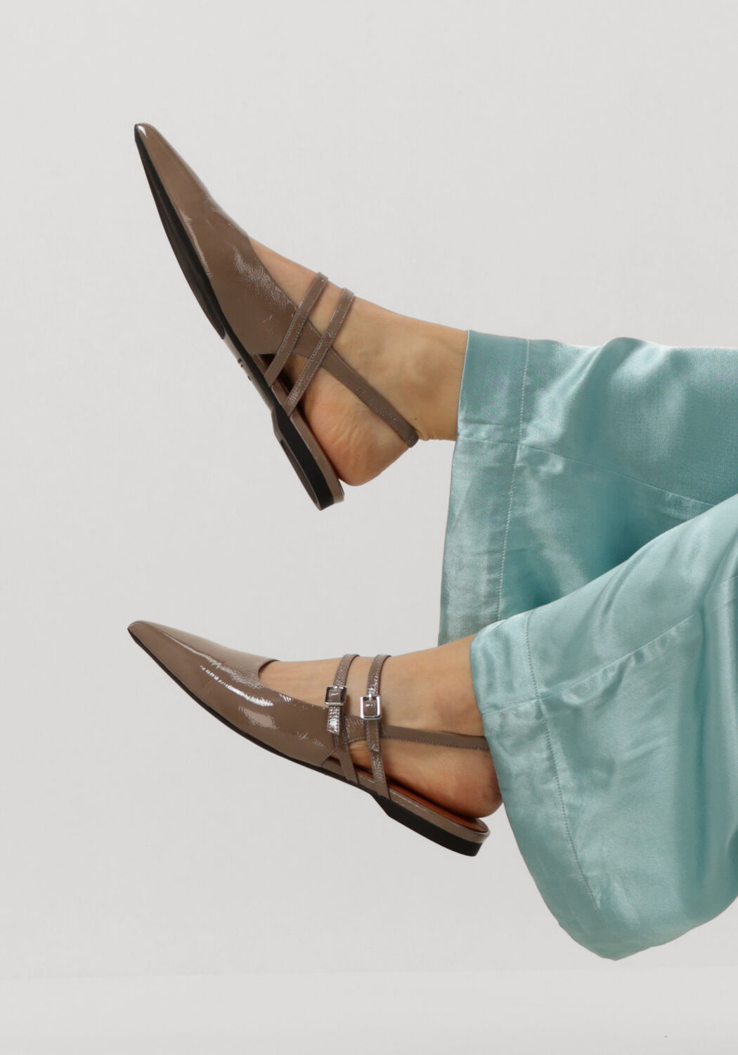 Taupe VAGABOND SHOEMAKERS Slingbacks HERMINE 260 - large