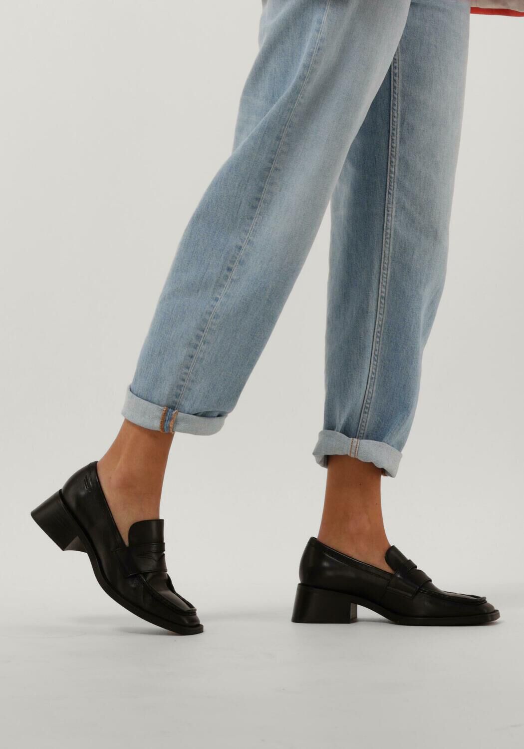 Schwarze VAGABOND SHOEMAKERS Loafer BLANCA 501 - large