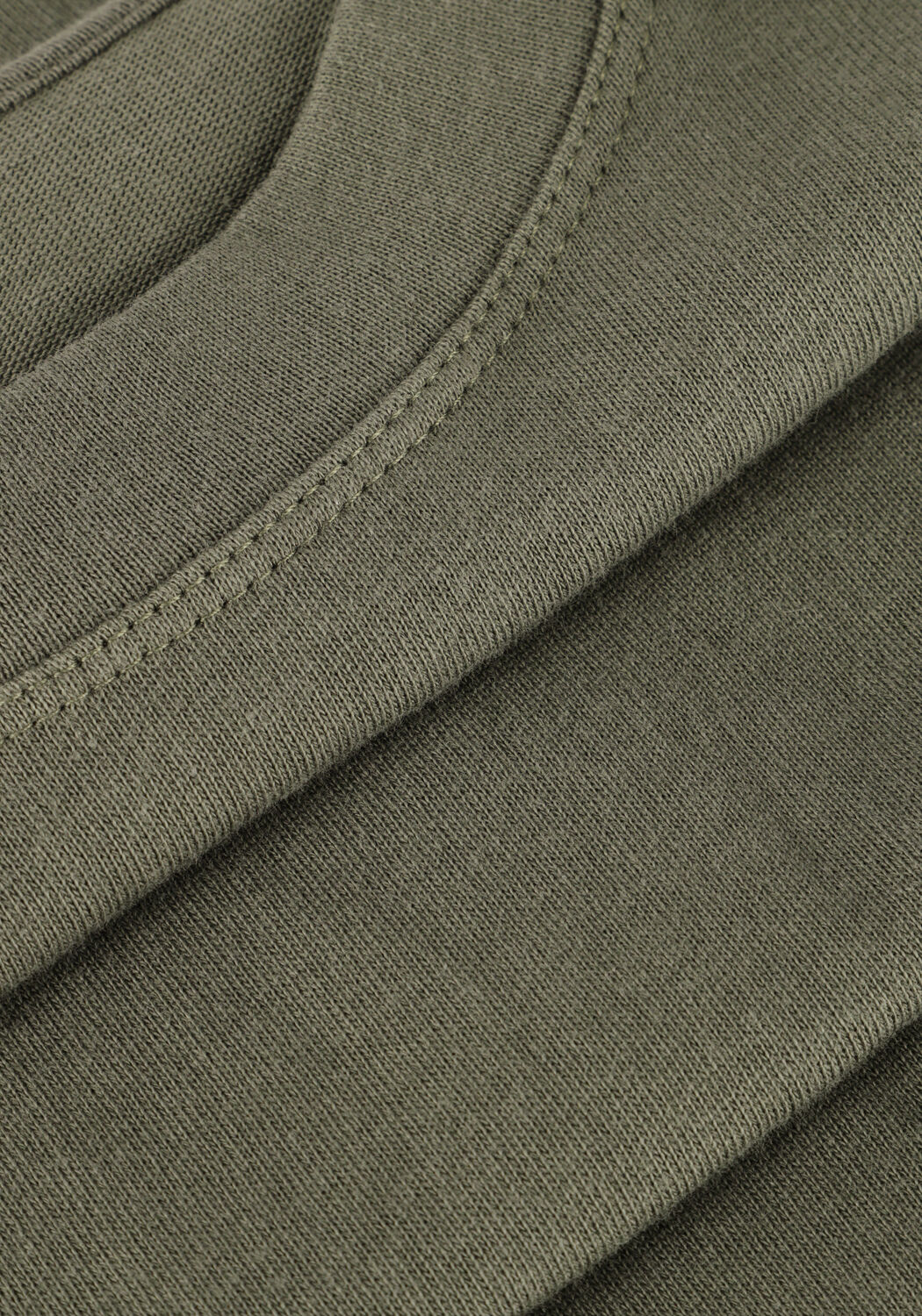 Olive MATINIQUE T-shirt MAHUDSON 73 - large