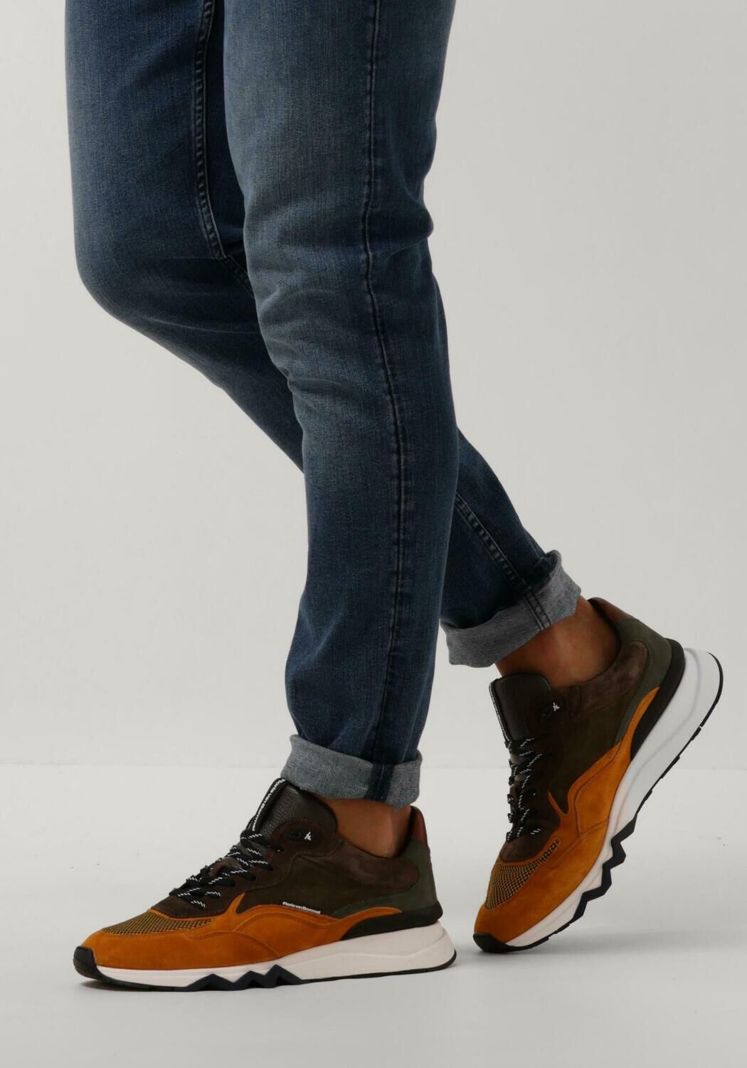 Gelbe FLORIS VAN BOMMEL Sneaker Low SFM-10136 DE ZAGER - large