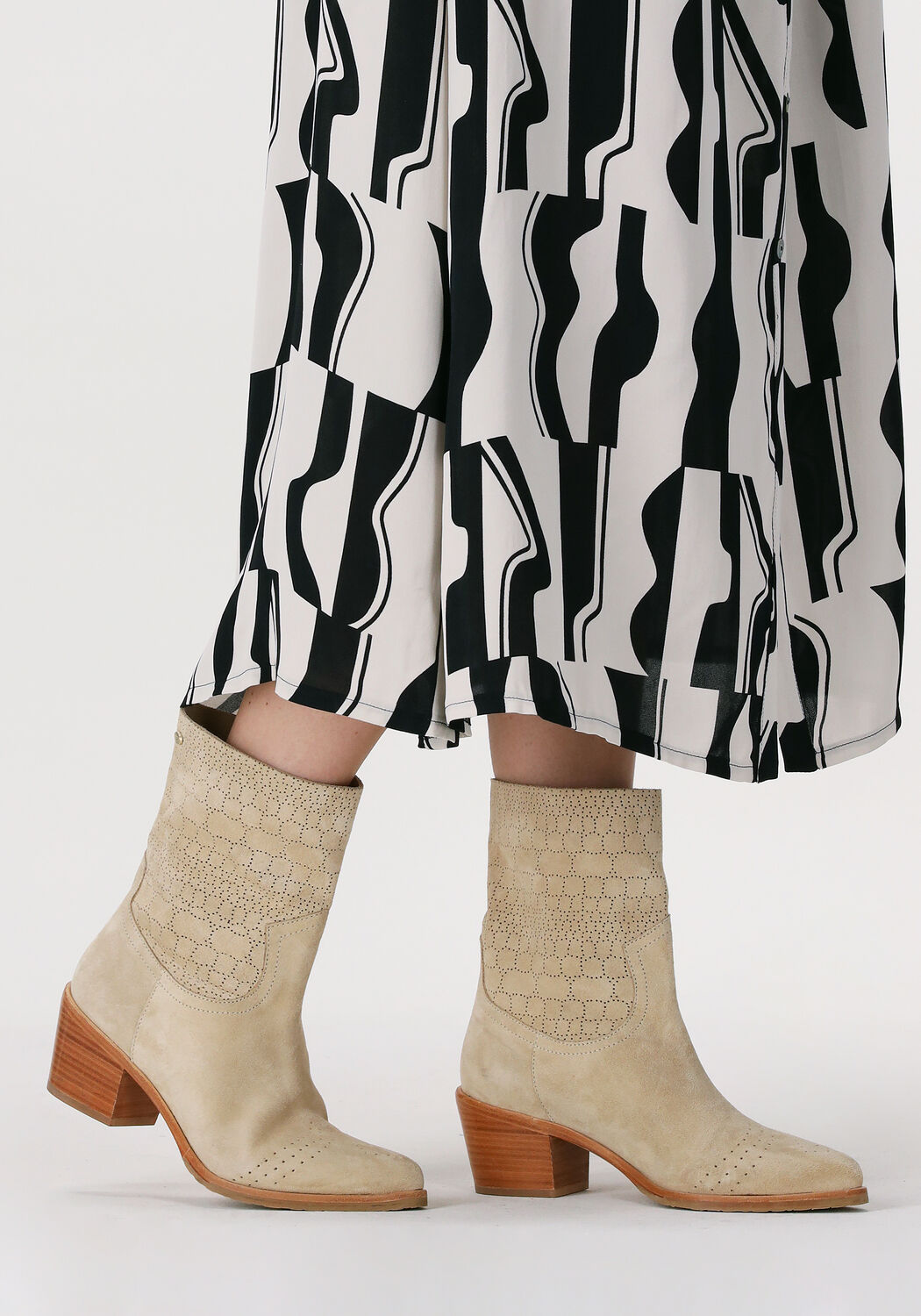 Beige FRED DE LA BRETONIERE Cowboystiefel 182010110 - large