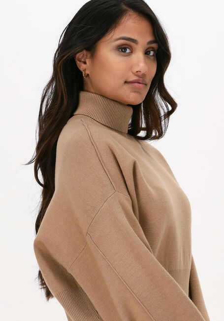 Camelfarbene GESTUZ Pullover TALLIGZ SHORT PULLOVER - large