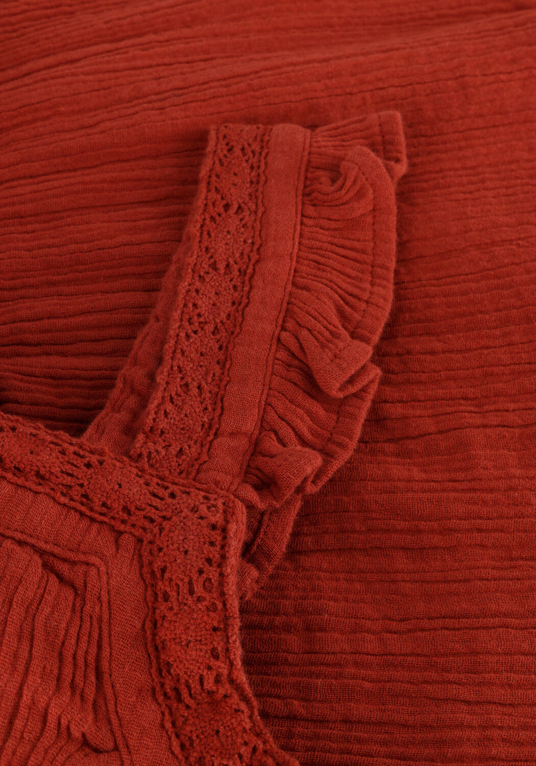 Braune SCOTCH & SODA Top LACE DETAIL CRINKLE COTTON TANK - large