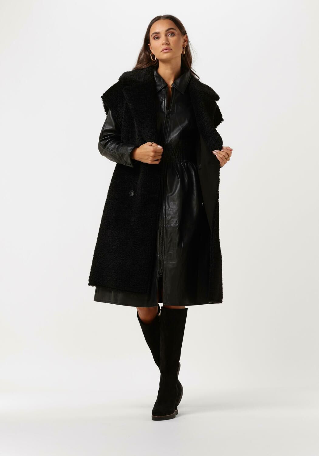 I am gia zelda coat online
