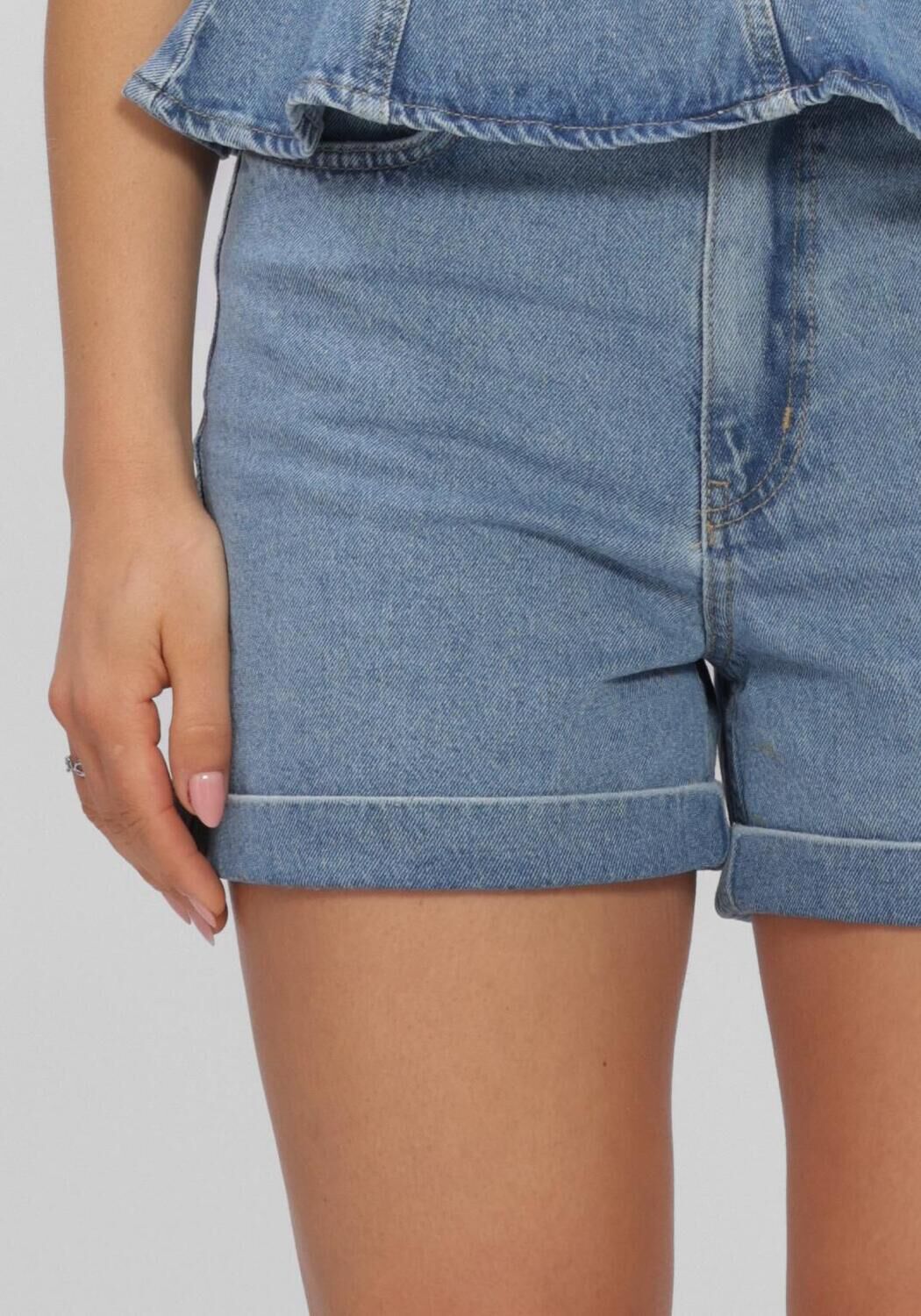 Hellblau EDITED Kurze Hosen TELA DENIM SHORTS - large