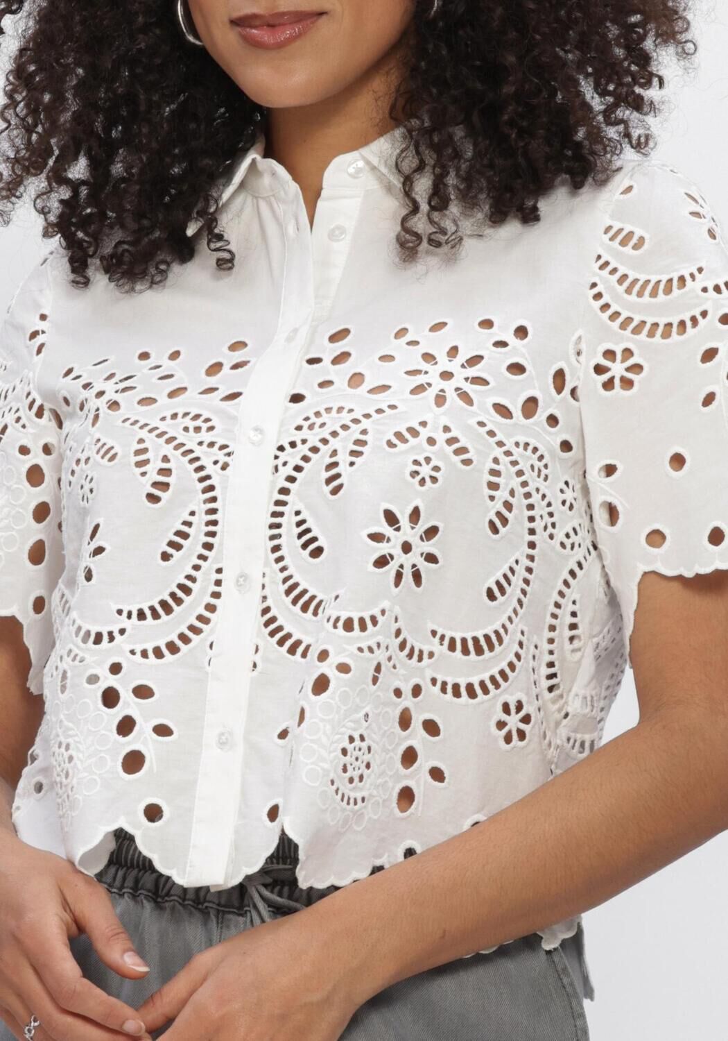 Wei&szlig;e OBJECT Top OBJELENA S/S CROP TOP E VIP 26 - large