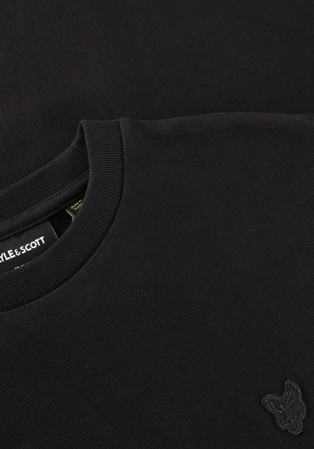 Schwarze LYLE & SCOTT T-shirt HEAVY WEIGHT RELAXED T-SHIRT - large