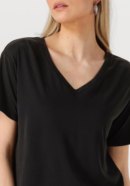 Schwarze OBJECT T-shirt OBJANNIE RE S/S V-NECK TOP - large