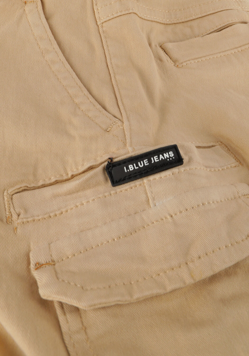 Sand INDIAN BLUE JEANS Kurze Hose CARGO SHORT - large