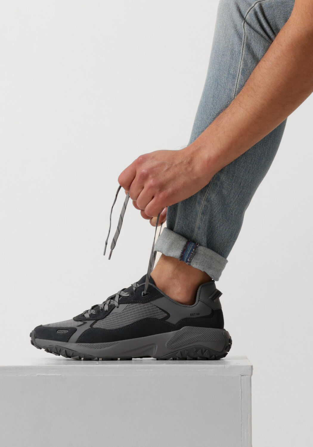 Graue HUGO Sneaker Low GO1ST - large