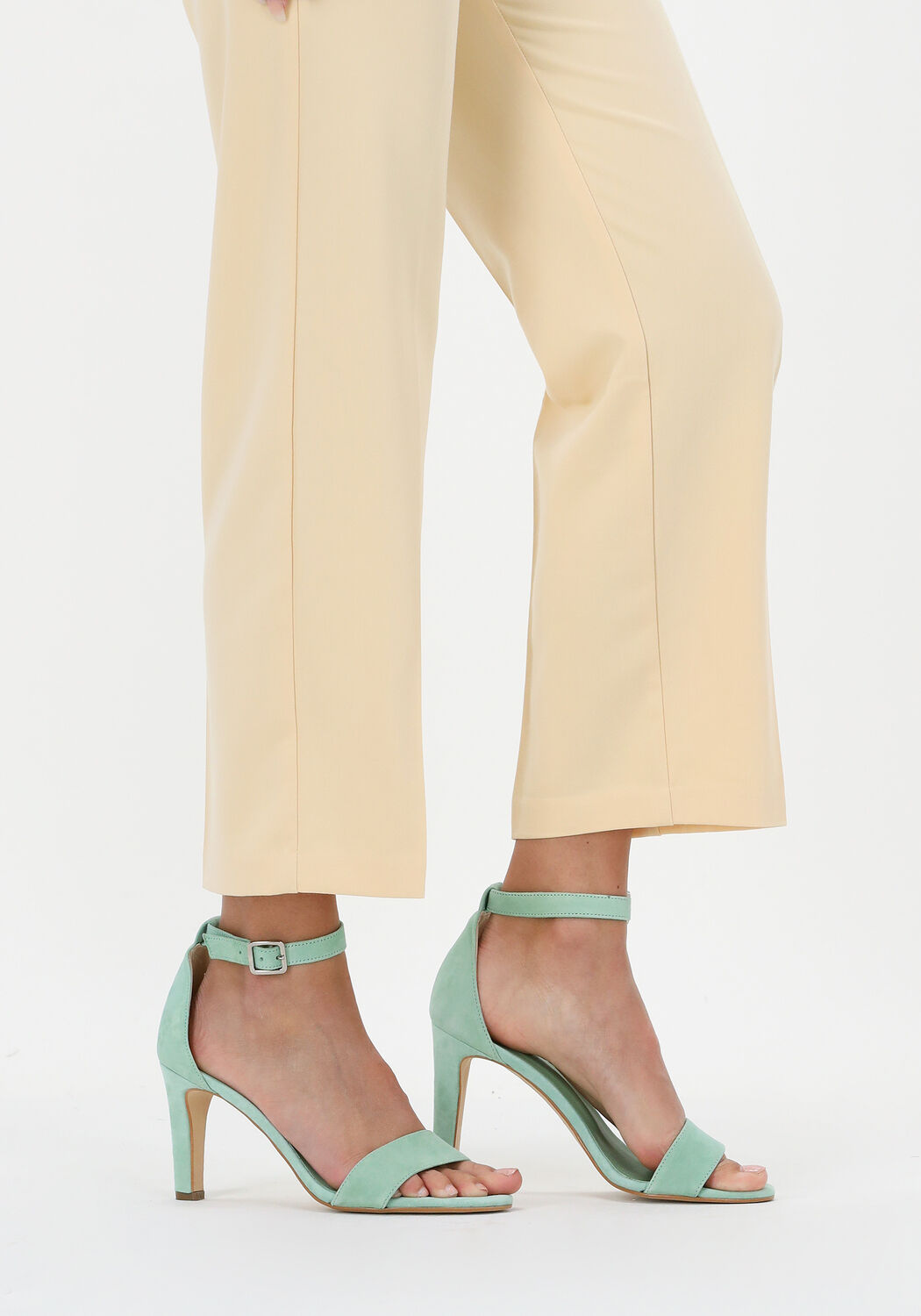 Gr&uuml;ne NOTRE-V Sandaletten mit Absatz 27242 - large