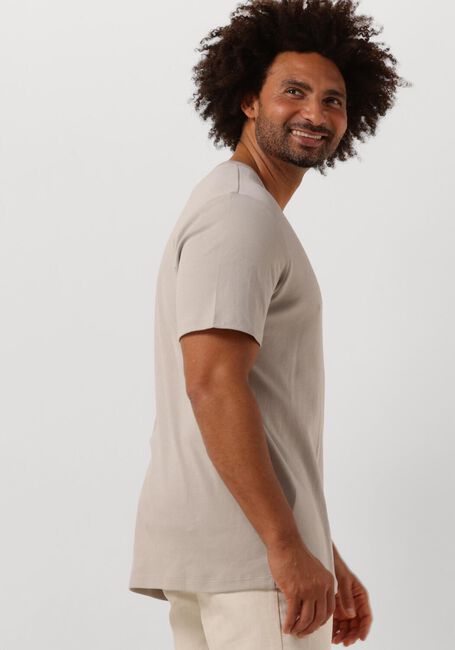 Hellgrau HUGO T-shirt DOZY - large