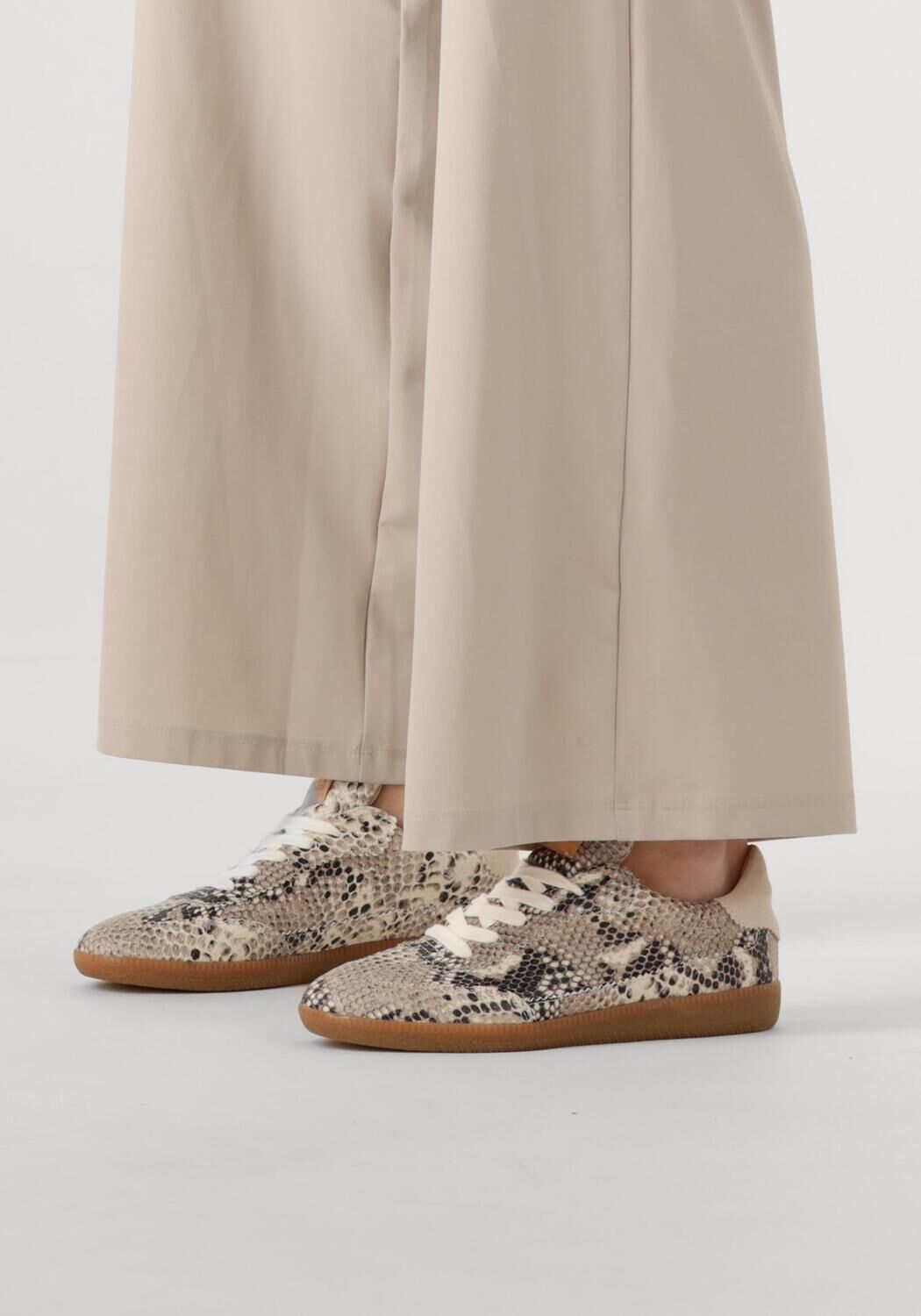 Beige FRED DE LA BRETONIERE Sneaker Low PEARL SIGN - large