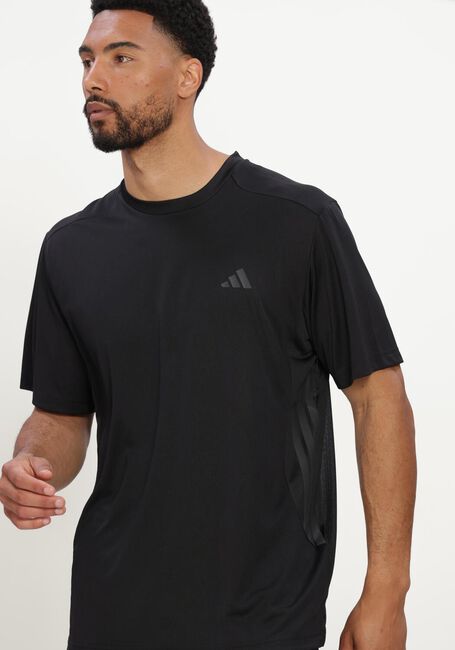 Schwarze ADIDAS T-shirt TECHESS 3S TEE - large