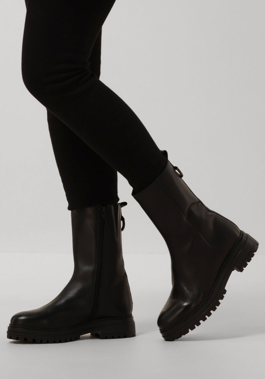 Schwarze OMODA Ankle Boots LPMONKA-28 - large