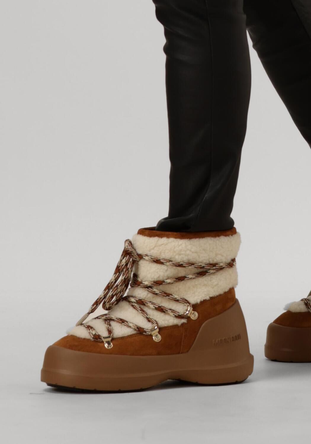 Cognacfarbene MOON BOOT Snowboots MB LUNA BOOT SHEARLING - large