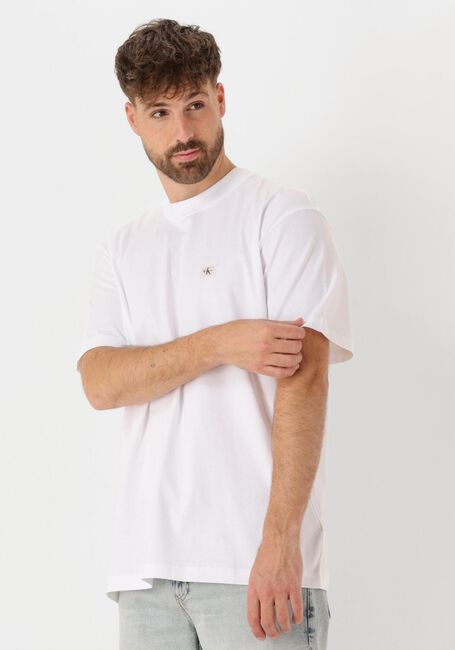 Weiße CALVIN KLEIN T-shirt WOVEN LABEL RELAXED TEE - large
