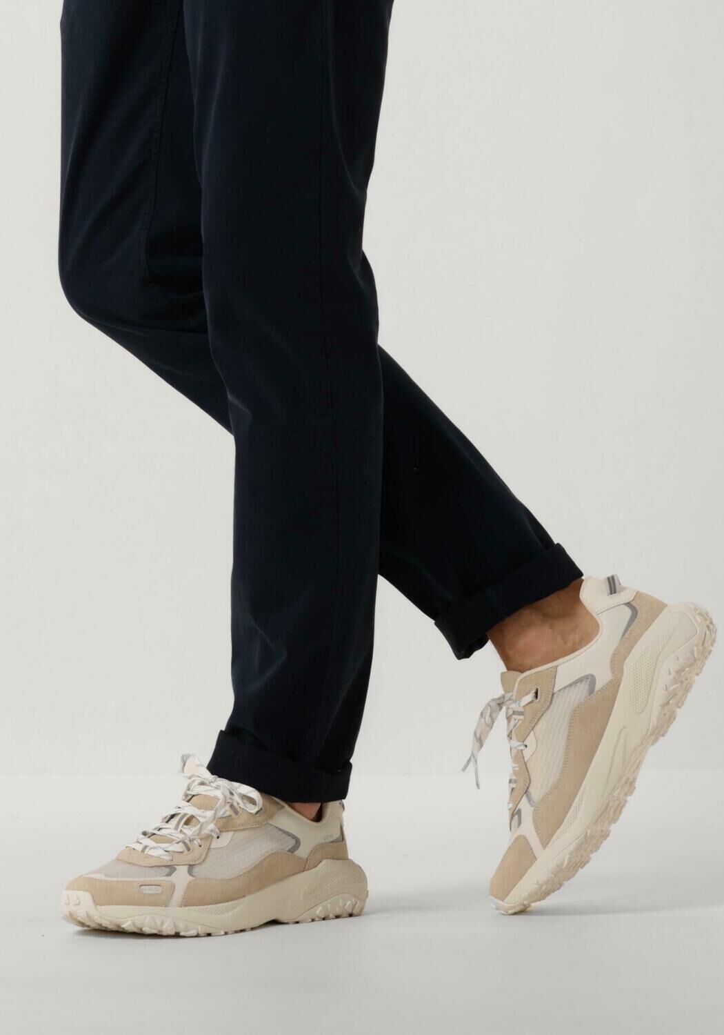 Wei&szlig;e HUGO Sneaker Low GO1ST - large