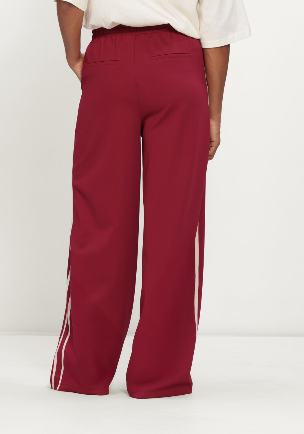 Bordeaux POM AMSTERDAM Weite Hose NORA BURGUNDY RED - large