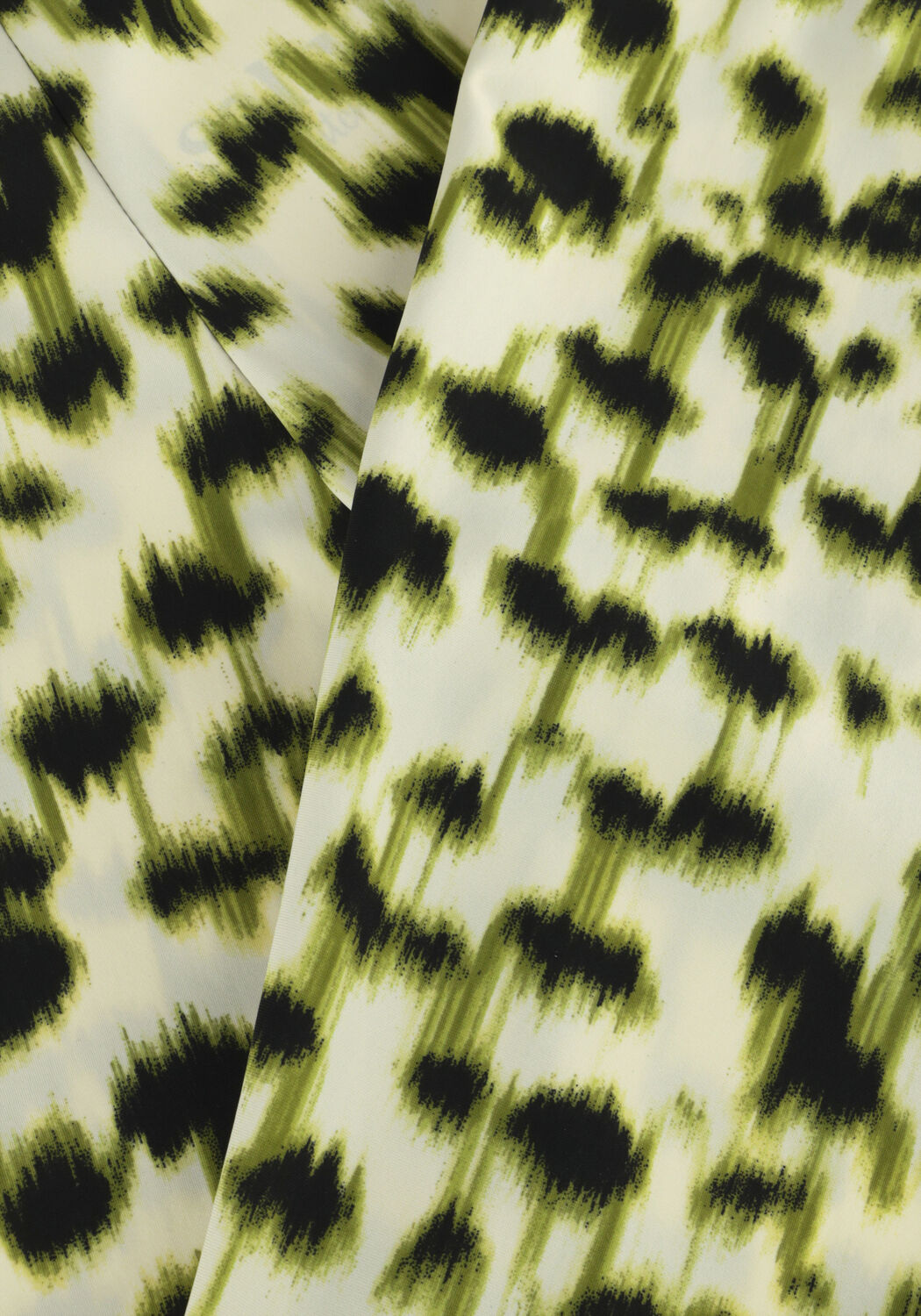 Gr&uuml;ne Salty Stitch Schlaghose FLARED LEGGING - PANTER - large