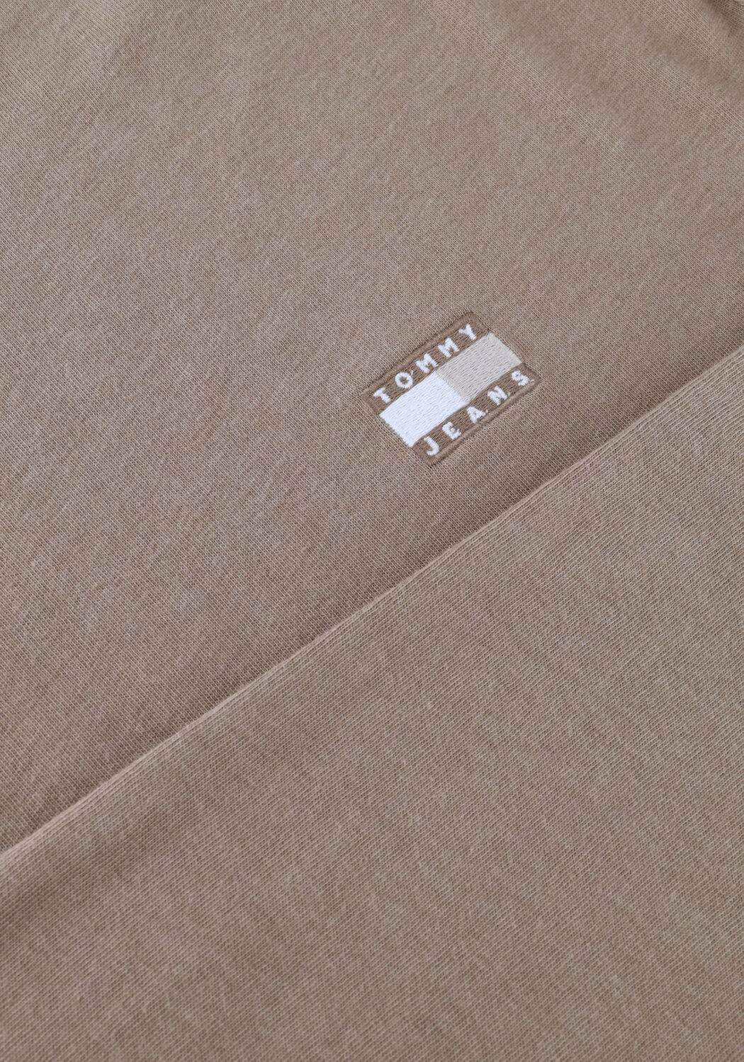 Sand TOMMY JEANS T-shirt TJM REG BADGE TEE EXT - large