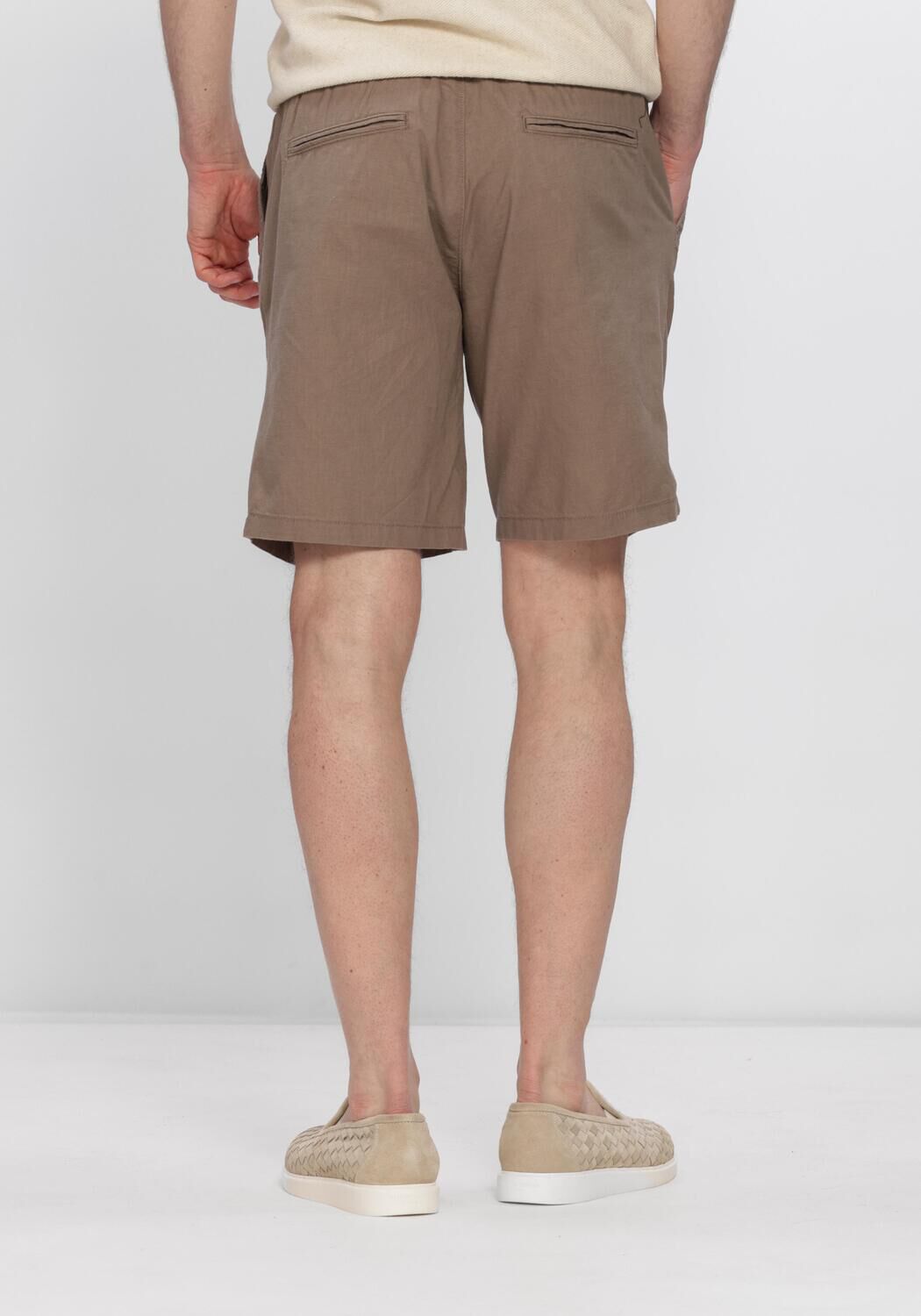 Taupe MATINIQUE Kurze Hose MABARTON SHORT - large