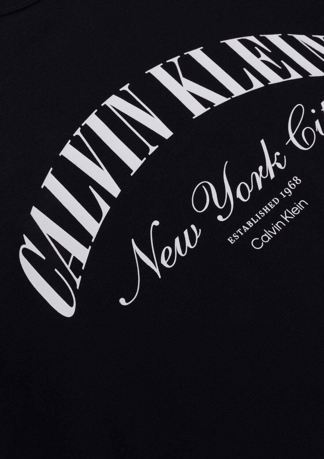 Schwarze CALVIN KLEIN T-shirt SS GRAPHIC LOGO BABY TEE - large