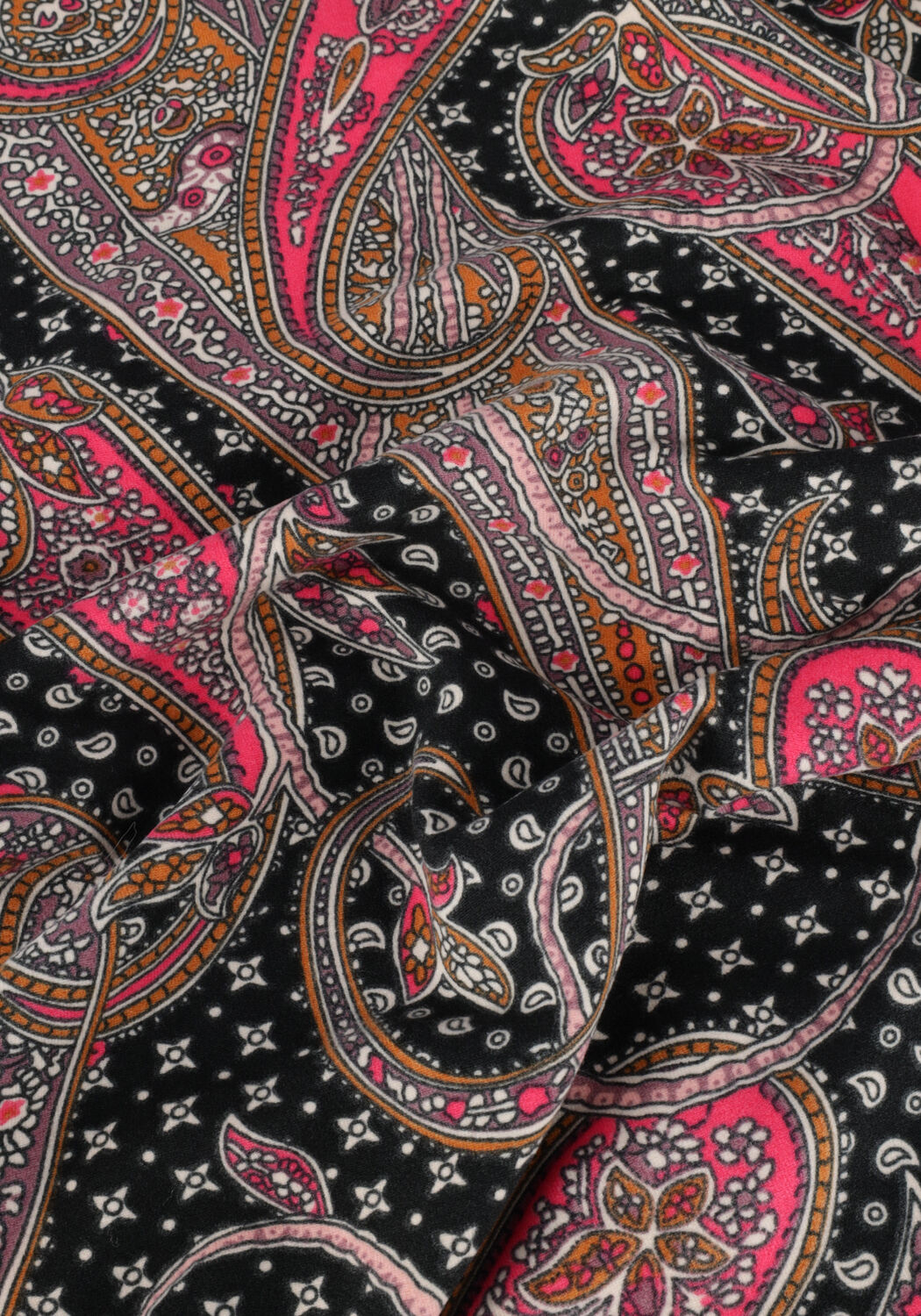 Rosane COLOURFUL REBEL Tops & T-shirts NEYO PAISLEY PEACHED TURTLENECK TOP - large