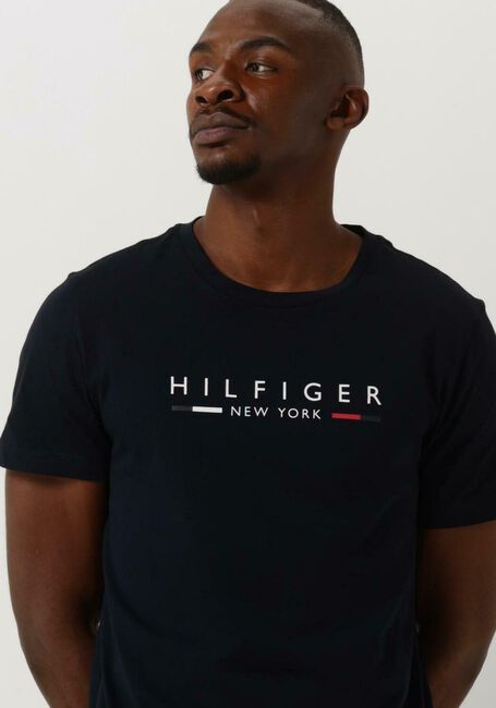 Dunkelblau TOMMY HILFIGER T-shirt HILFIGER NEW YORK TEE - large