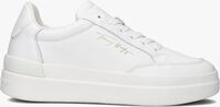 Weiße TOMMY HILFIGER Sneaker low TH SIGNATURE LEATHER - medium