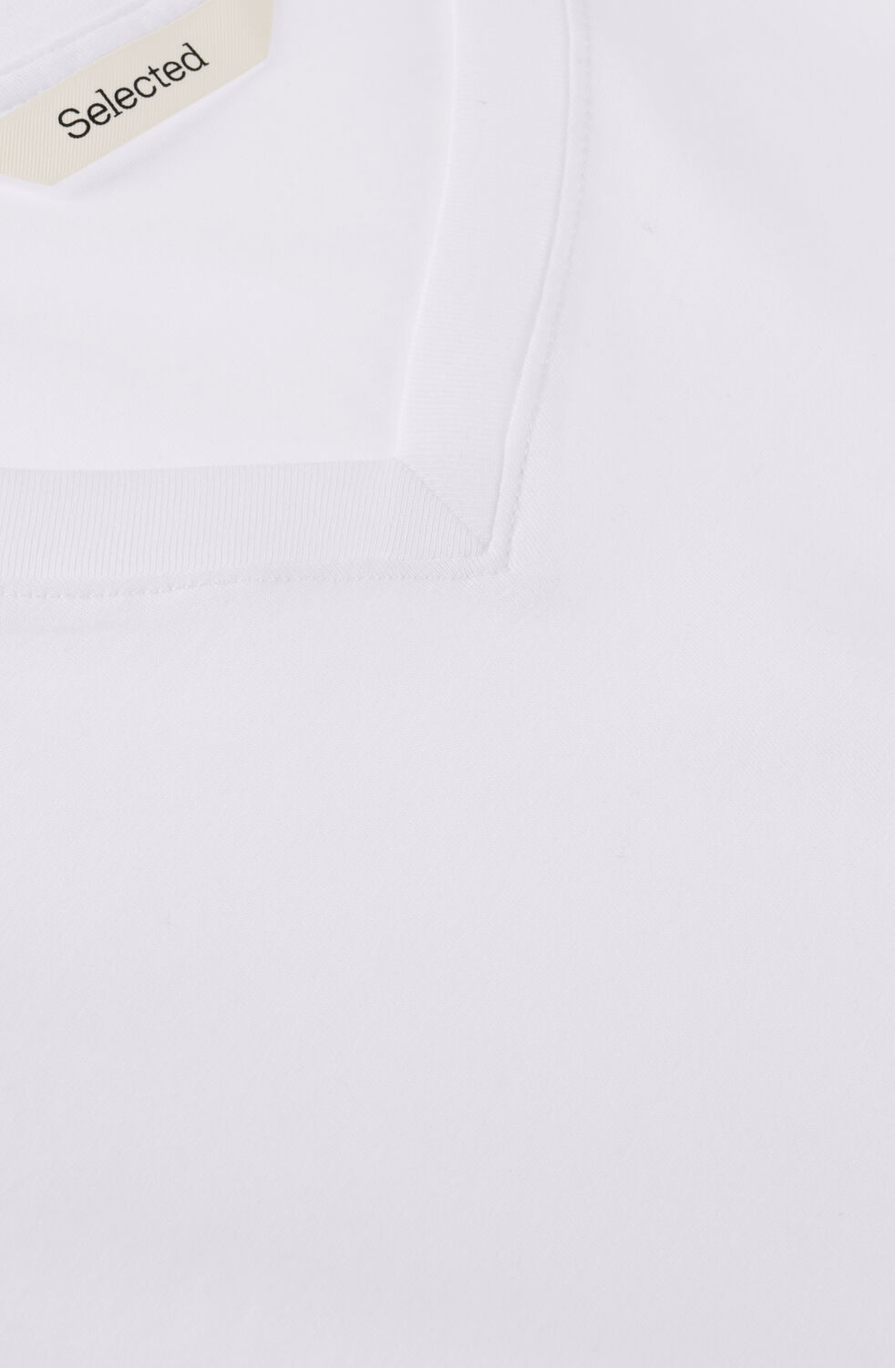 Wei&szlig;e SELECTED WOMEN T-shirt SLFESSENTIAL SS V-NECK TEE - large