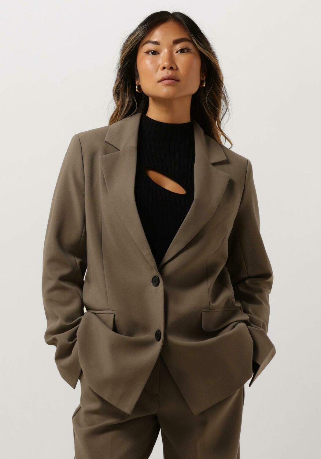 grune second female blazer evie classic blazer