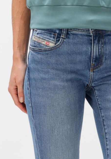 Blaue DIESEL Flared jeans 1969 D-EBBEY - large