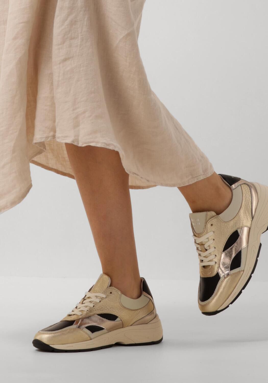 Goldfarbene PIEDI NUDI Sneaker Low ZERBA 02.02 - large