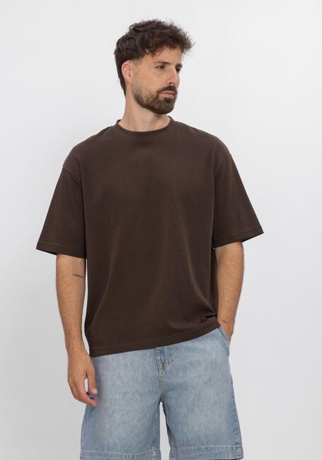 Braune SELECTED MEN T-shirt SLHLOOSEOSCAR SS O-NECK TEE NOOS - large