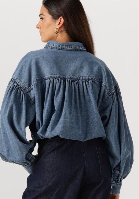 Blaue BY-BAR Blusen SARAH SHORT DENIM BLOUSE - large