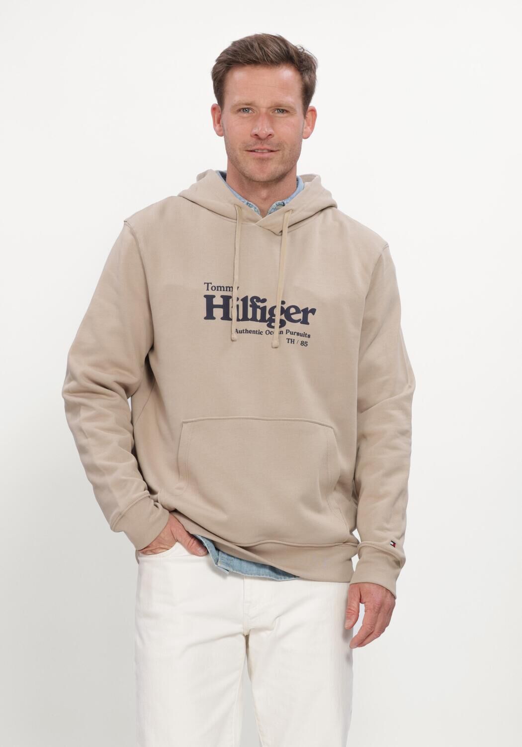 Beige TOMMY HILFIGER Sweatshirt NAUTICAL GRAPHIC HOODIE - large