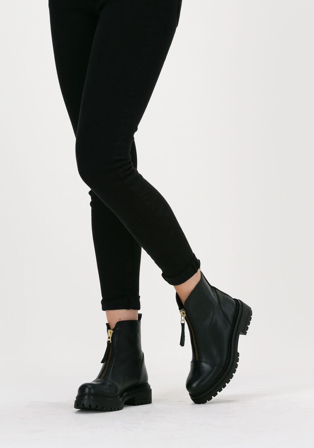 Schwarze CA'SHOTT Chelsea Boots 24208 - large